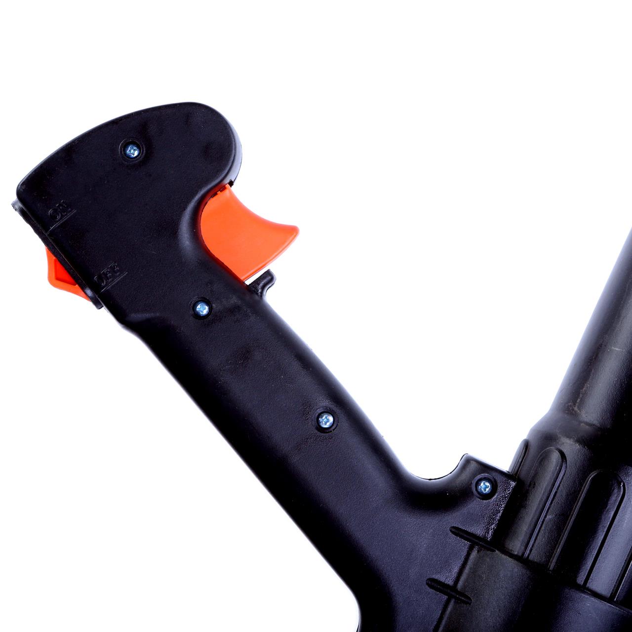 Spalinowa plecakowa dmuchawa do lisci FUXTEC FX-LB133T