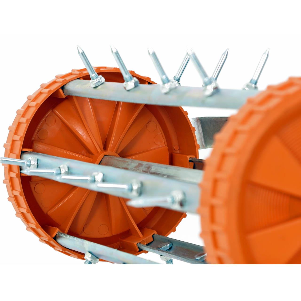 Aerator do trawników FUXTEC